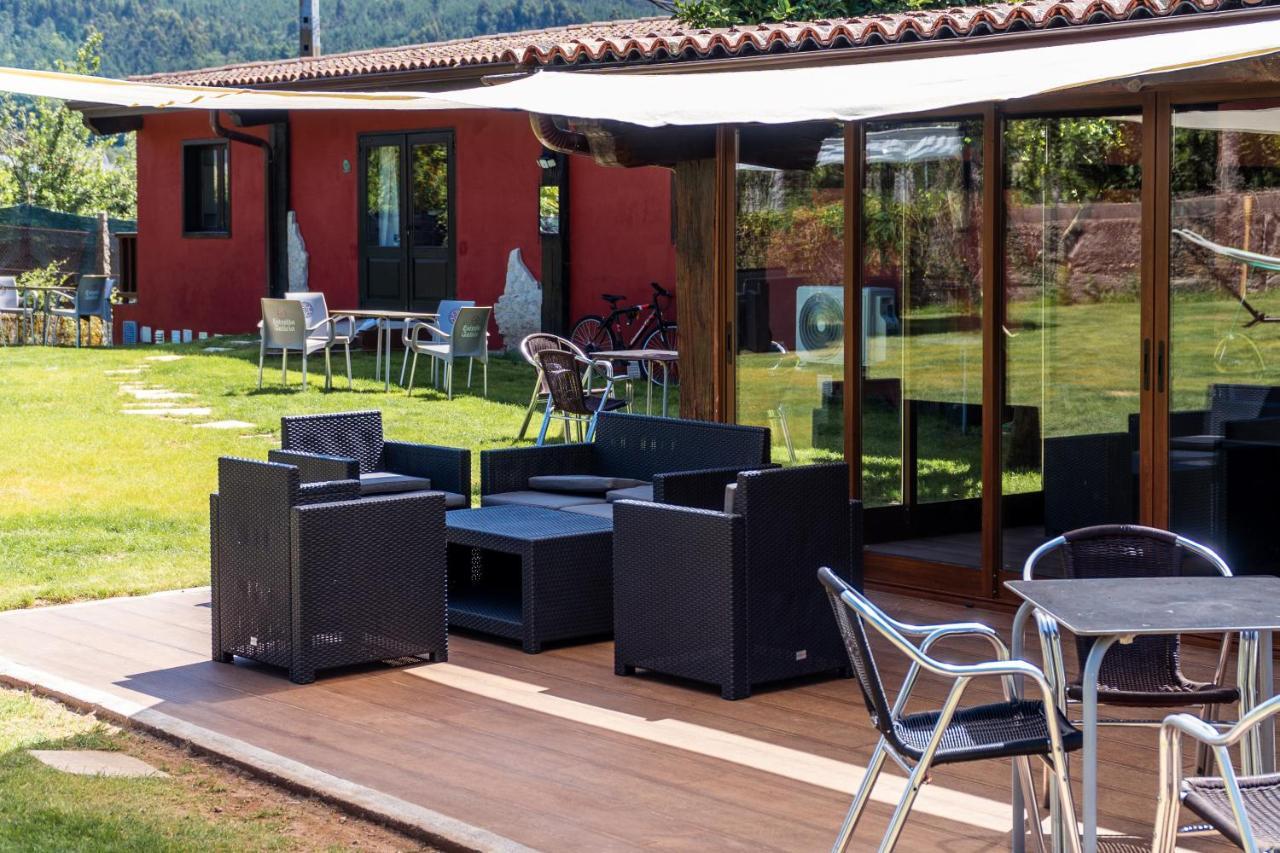 Albergue Gbc Caldas Caldas De Reis Exterior photo